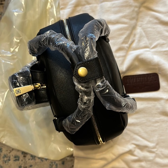 NWT JW Hulme Emma Convertible Black Leather Backpack - Picture 13 of 16